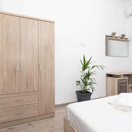 Apartament Giorgos' House Gialova Zewnętrze zdjęcie